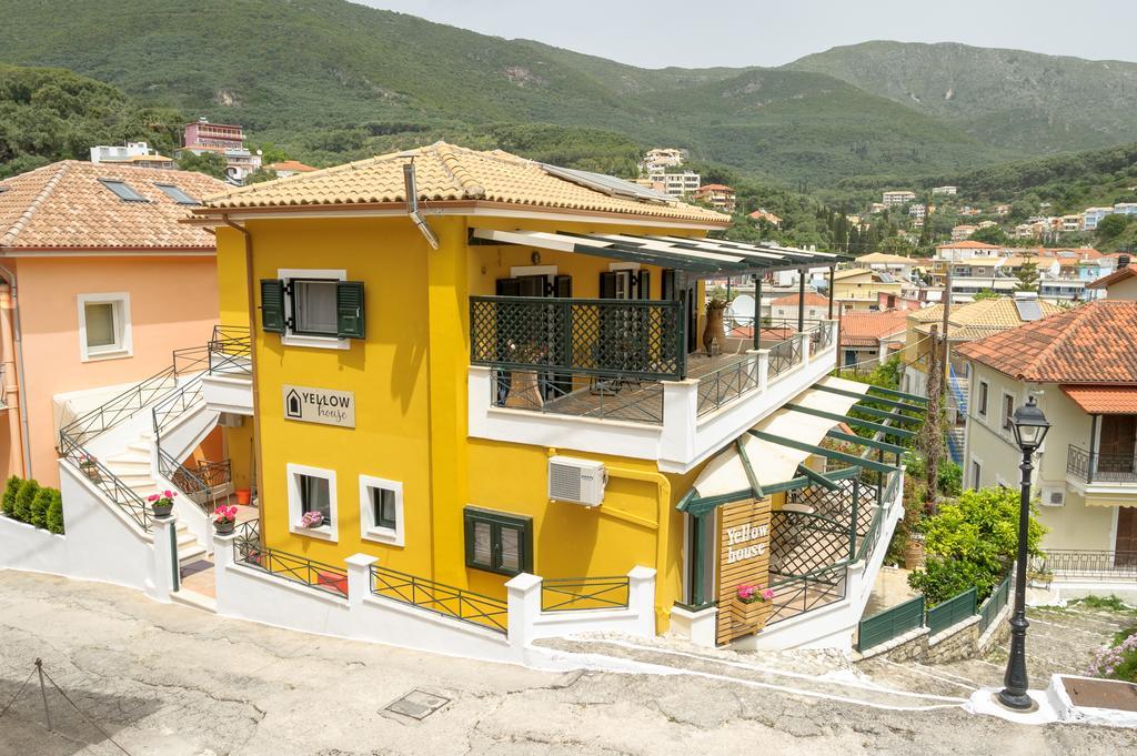 Yellow House Aparthotel Parga Exterior photo